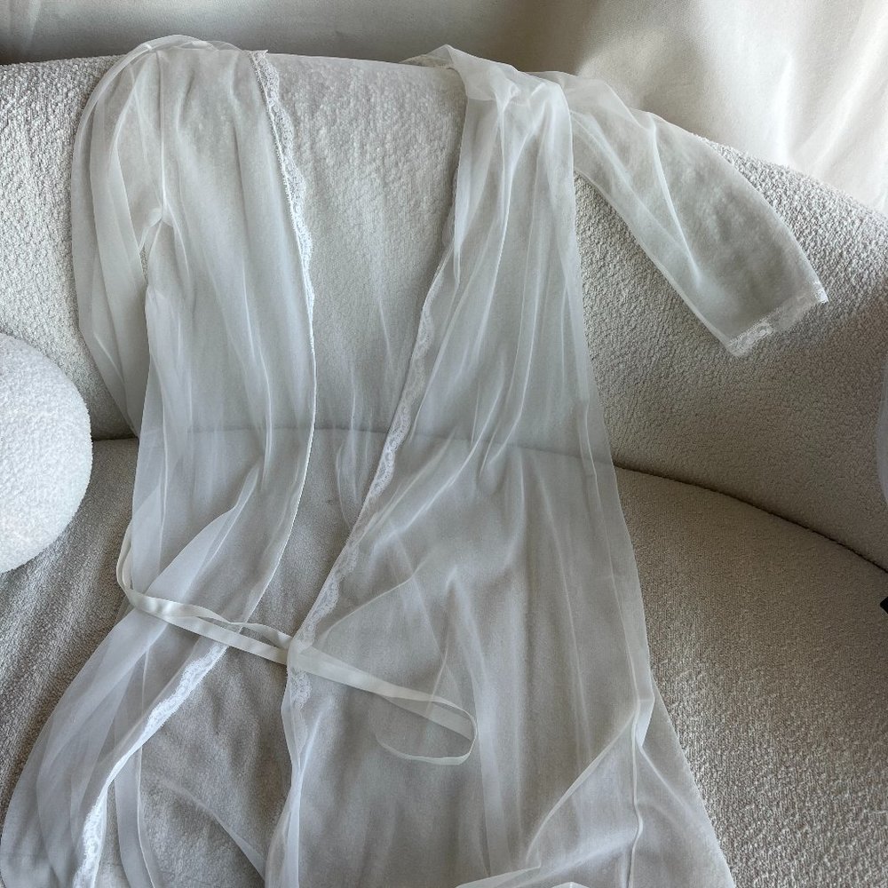 Elegant sheer robe with lace detailing, size medium